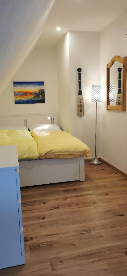 Kleine Auszeit Pellworm Appartement Buitenkant foto